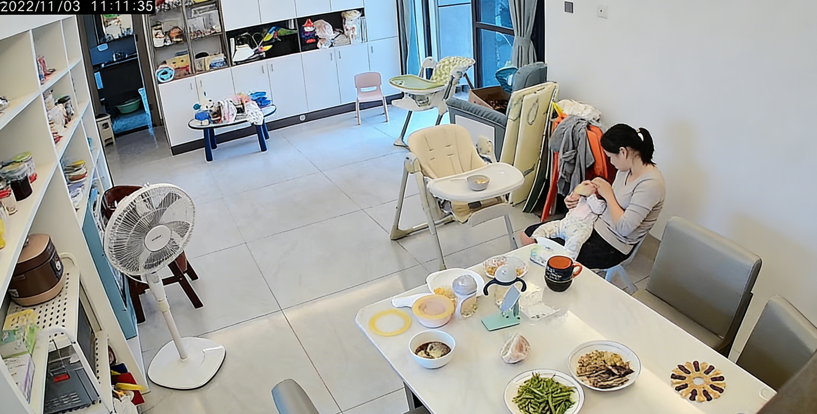 家里的监控摄像头